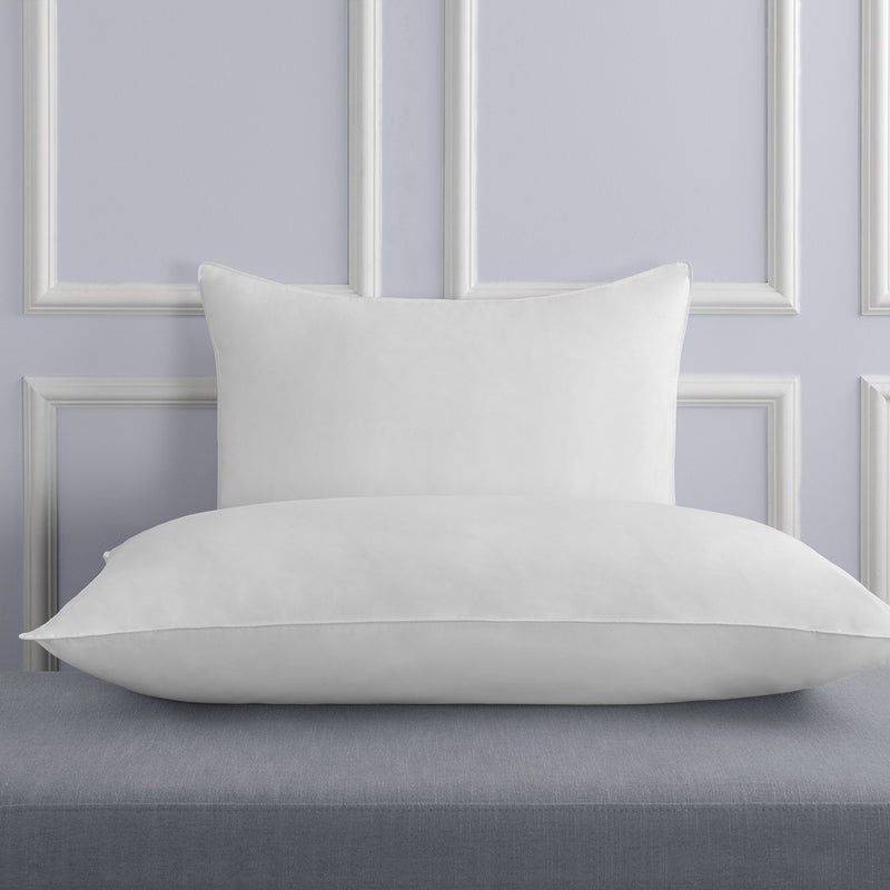 Hotel Sahara Nights II Easy Care Firm Pillow