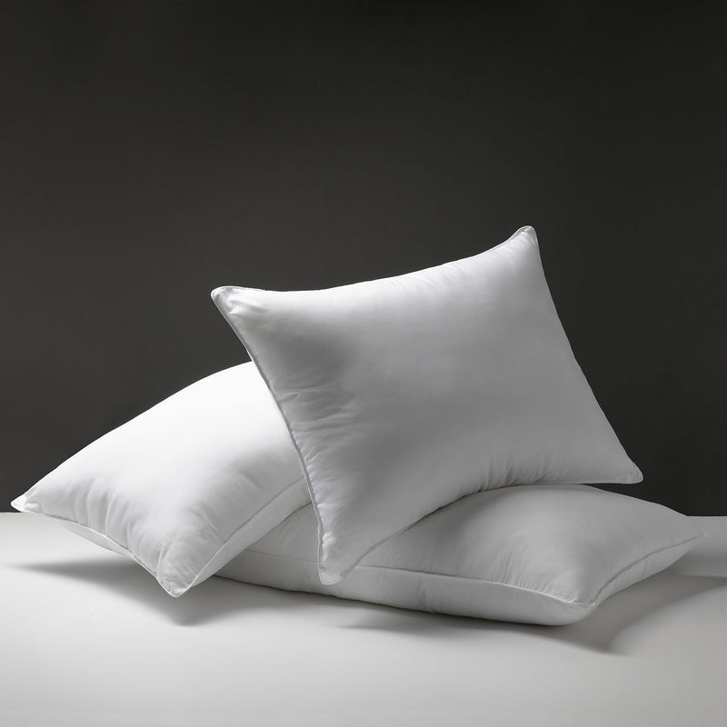 Hotel Dolce Notte Hypoallergenic Firm Pillow