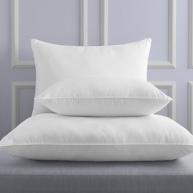 Hotel Dolce Notte Hypoallergenic Firm Pillow