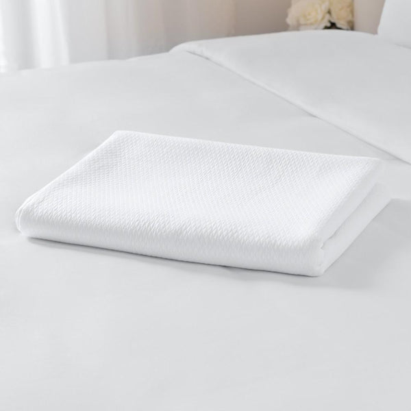 Hotel Sochic Light Jacquard Microfiber Blanket