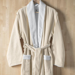 Spa Glow Diamond Jacquard Bath Robe Urbana